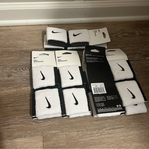 LOT of 10 New Nike Swoosh Wristbands (White/Black, OSFM) Wristbands - Picture 4 of 5